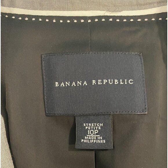 Banana Republic Light Grey Blazer with Black Top Stitching size 10P - Picture 3 of 4